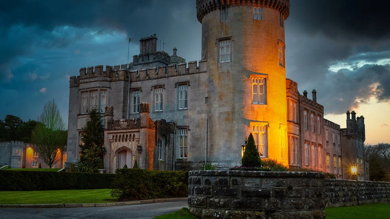 7 unique and romantic places to get engaged